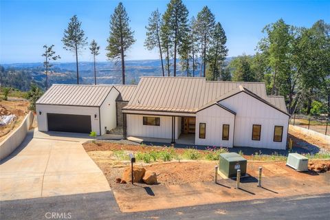Photo of 8404 Montna Drive, Paradise, CA 95969 (MLS # SN25188491) Photo of 8404 Montna Drive, Paradise, CA 95969 (MLS # SN25188491)