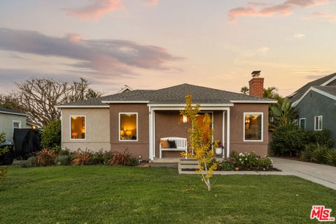 Photo of 8372 Stewart Avenue, Los Angeles, CA 90045 (MLS # 26872701)