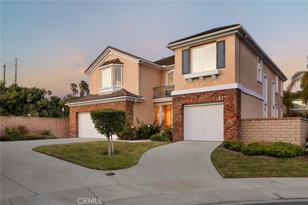 10 Clearwater Cove