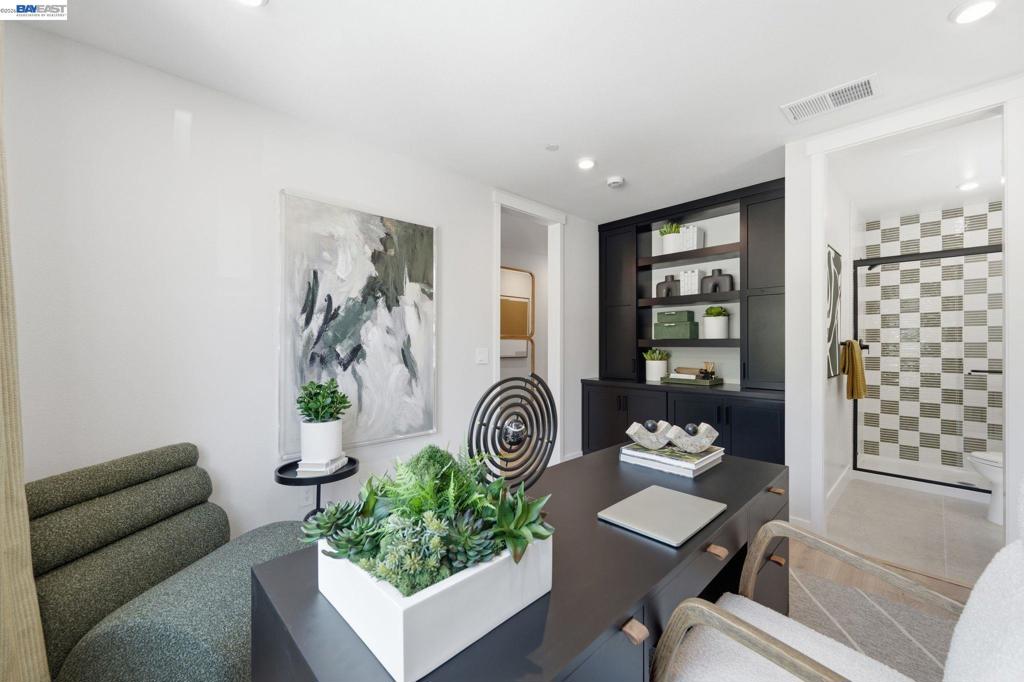 2001 Cascade Way