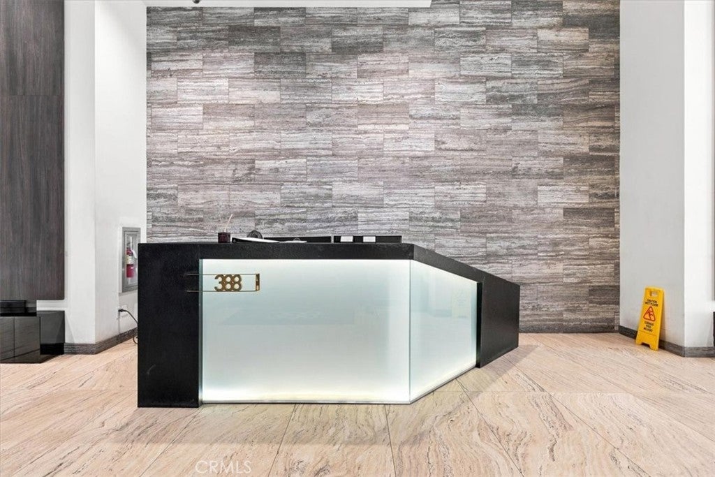 388 Cordova Street 505