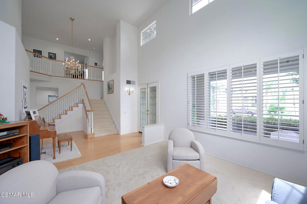 1913 Baja Vista Way