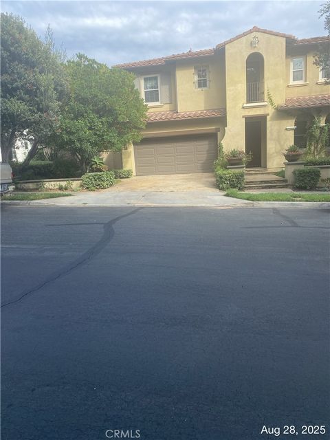 Photo of 18 Via Armilla, San Clemente, CA 92673 (MLS # OC25216934) Photo of 18 Via Armilla, San Clemente, CA 92673 (MLS # OC25216934)