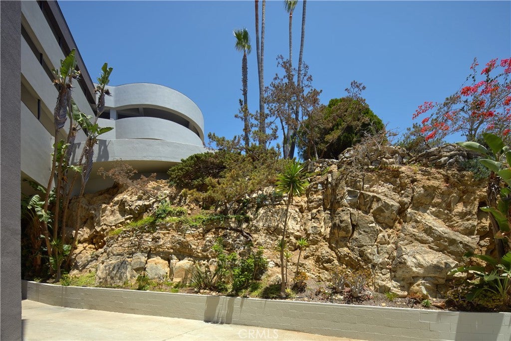 2525 Ocean Boulevard 6B & 6C, Corona Del Mar CA 92625 - Photo 17