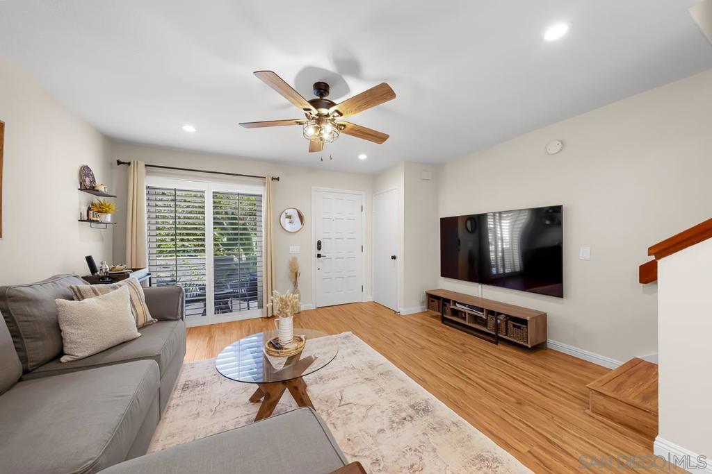8726 Villa La Jolla Dr 74