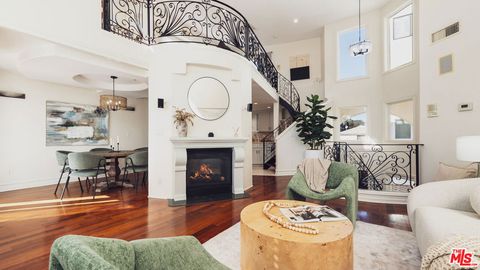 Photo of 844 3rd Street #5, Santa Monica, CA 90403 (MLS # 26639319)