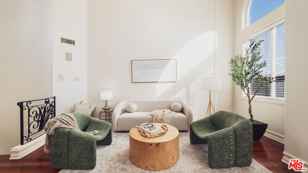 Photo of 844 3rd Street #5, Santa Monica, CA 90403 (MLS # 26639319)