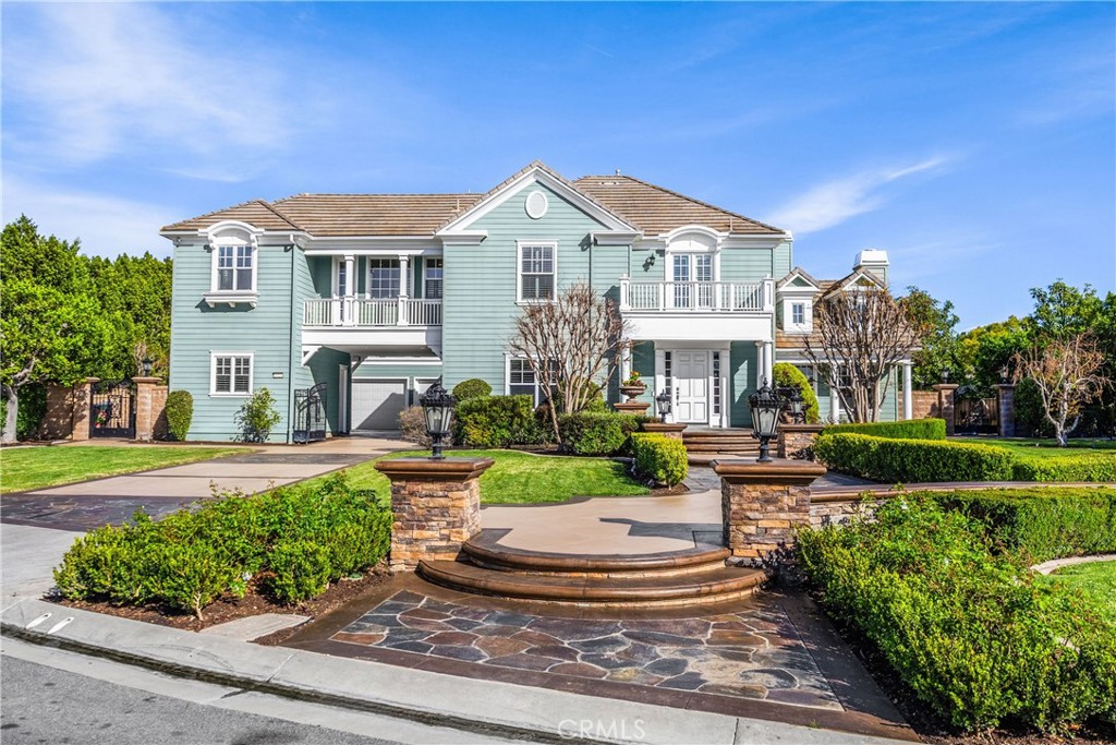 4324 Hollow Tree Court