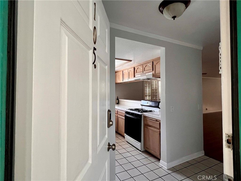 Step into this roomy 2-bedroom, 2-bath corner unit at 1335 Newport Ave, Apt 105, a top-tier offering in Long Beach’s vibrant Zaferia district. At 1,176 sq ft, you're getting serious space, ample natural light, and a large private balcony that practically begs for morning coffee or a sunset pause. In-unit laundry hookups for your convenience. Walkability is not a buzzword her, it’s a way of life. With a Walk Score of 94, this area is flat-out a walker’s paradise. Fancy grabbing groceries, coffee, or hitting local spots? All within minutes, no car required. Includes two garage parking spots—no street-parking headaches. Zaferia neighborhood: Punchy, stylish, and just minutes from 4th Street’s Retro Row, Belmont Shore, and a lineup of standout restaurants and boutiques.