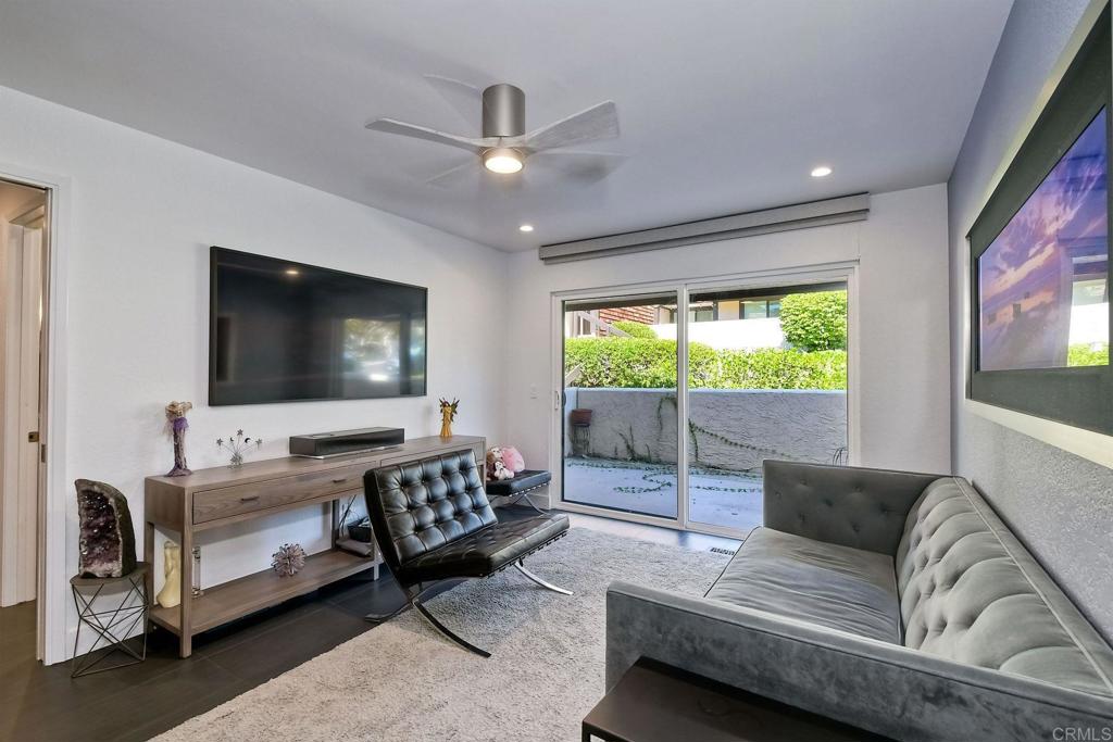 2144 Caminito del Barco