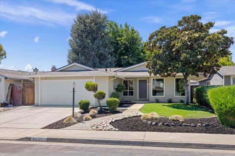 Photo of 5237 Tomahawk Drive DR, San Jose, CA 95136 (MLS # ML82058299)