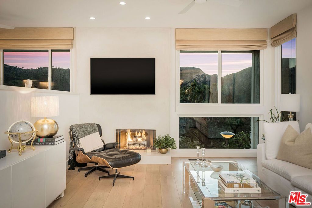 Photo of 1770 Palisades Drive, Pacific Palisades, CA 90272 (MLS # 26637255)