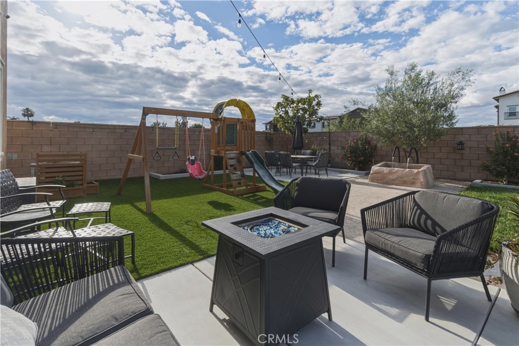 28296 Harvest Gold Court