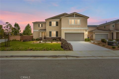 1004 Violet Court Calimesa CA 92320
