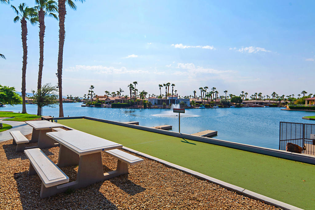 Lake La Quinta - Residential