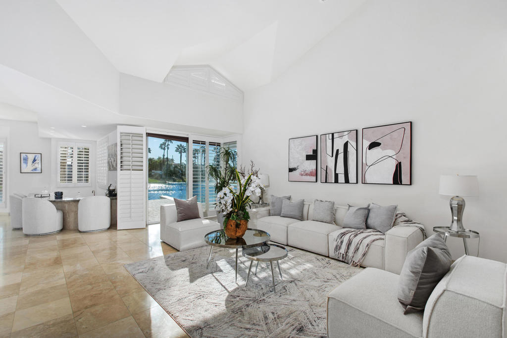 Lake La Quinta - Residential