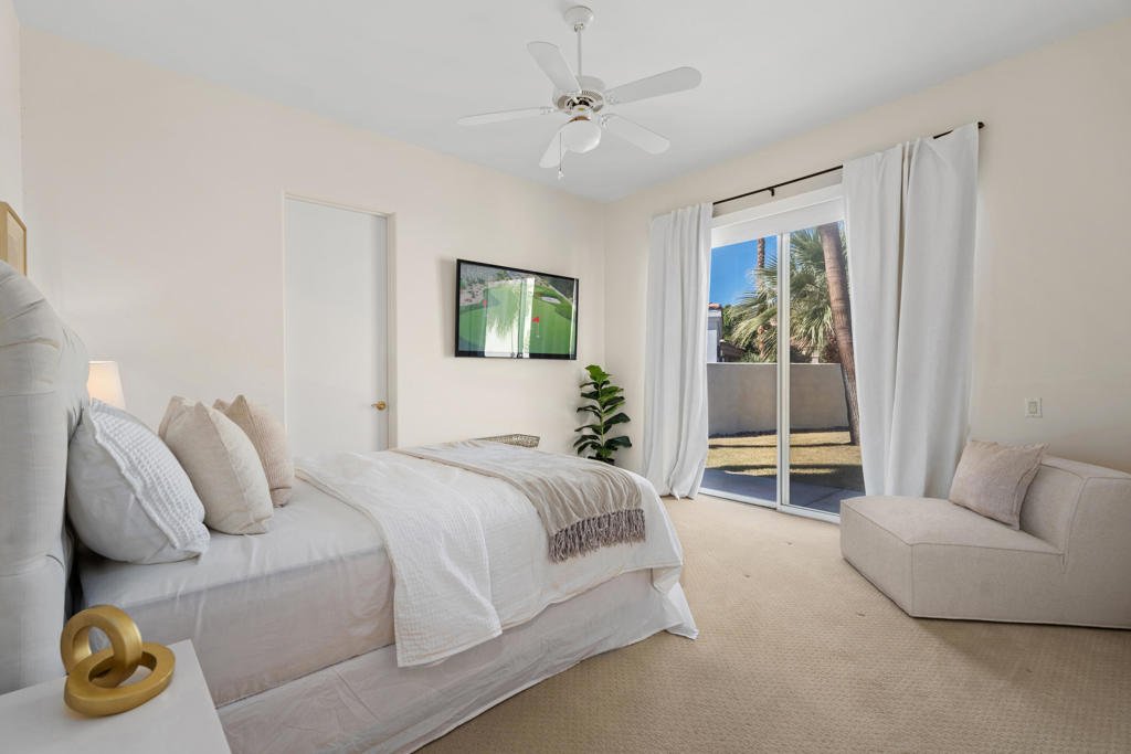 Lake La Quinta - Residential