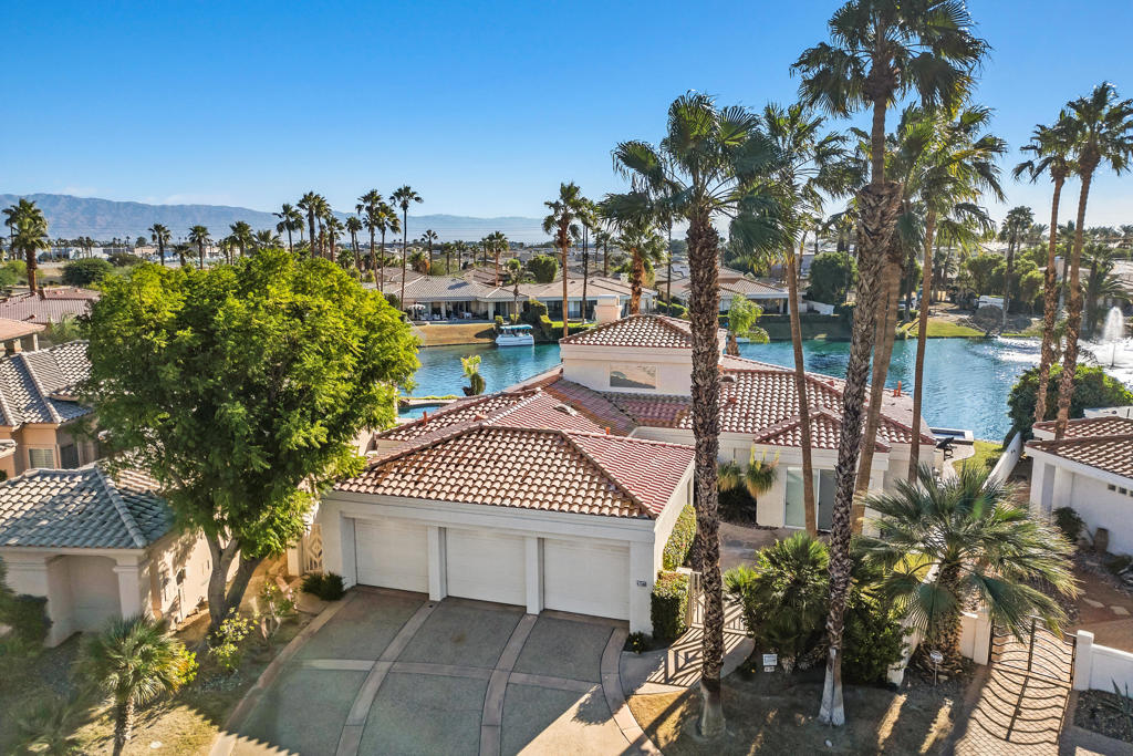 Lake La Quinta - Residential