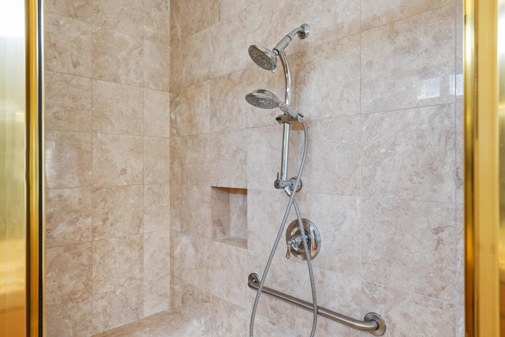 Lake La Quinta - Residential