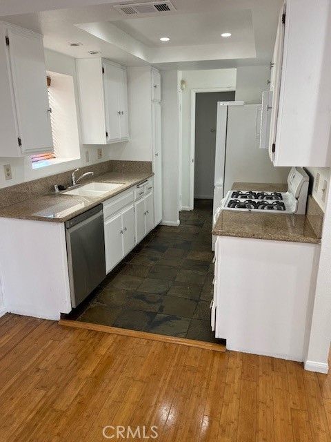 Photo of 22003 Belshire Ave #9, Hawaiian Gardens, CA 90716 (MLS # PW26055940)