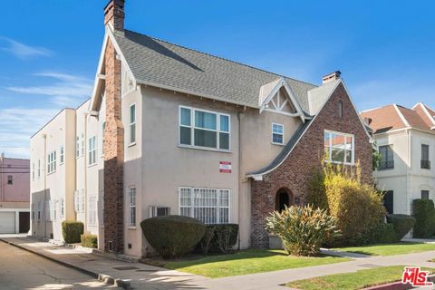 Photo of 643 S. Detroit Street #645, Los Angeles, CA 90036 (MLS # 26643849)