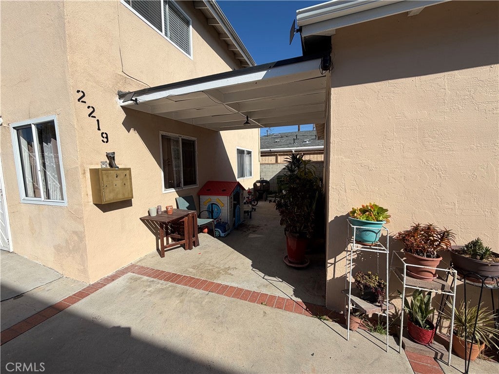2217 Barbour Court