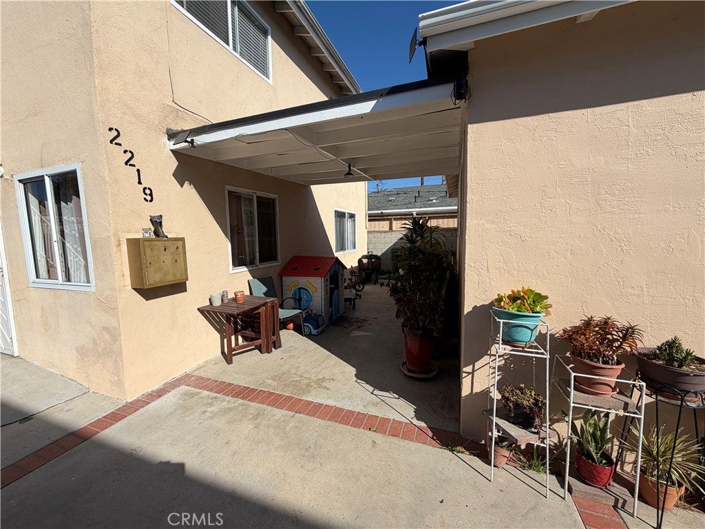 2217 Barbour Court