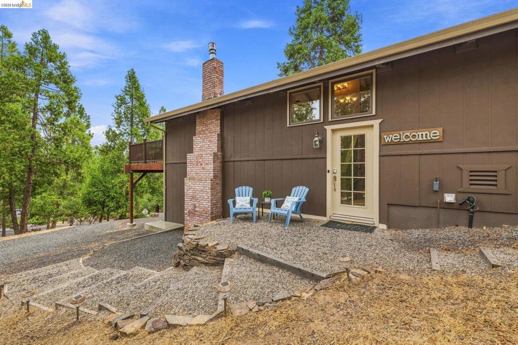 19933 Pine Mountain Dr.