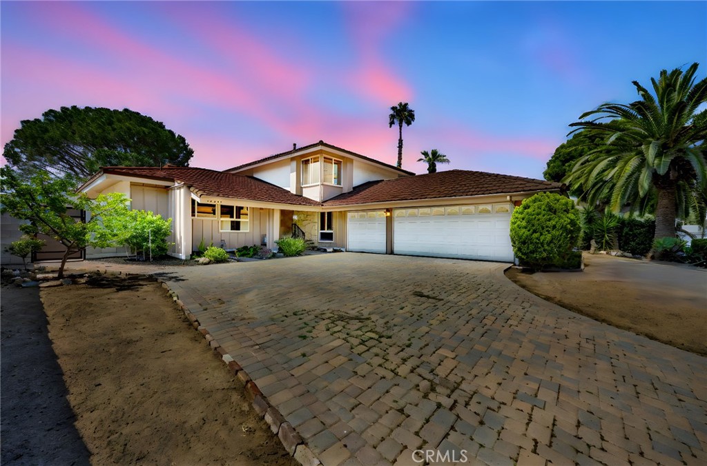 13681 DeCliff Drive