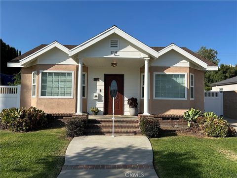 1725 3rd La Verne CA 91750