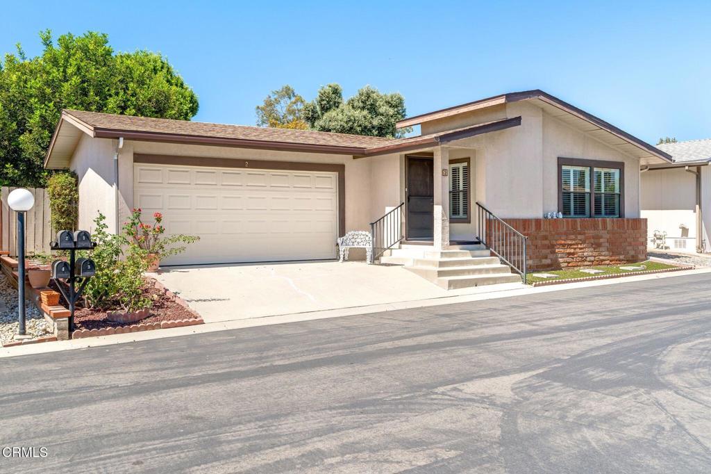 1220 Johnson Drive 2