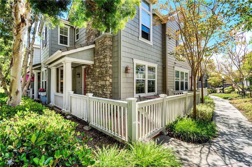 183 Sklar Street 66