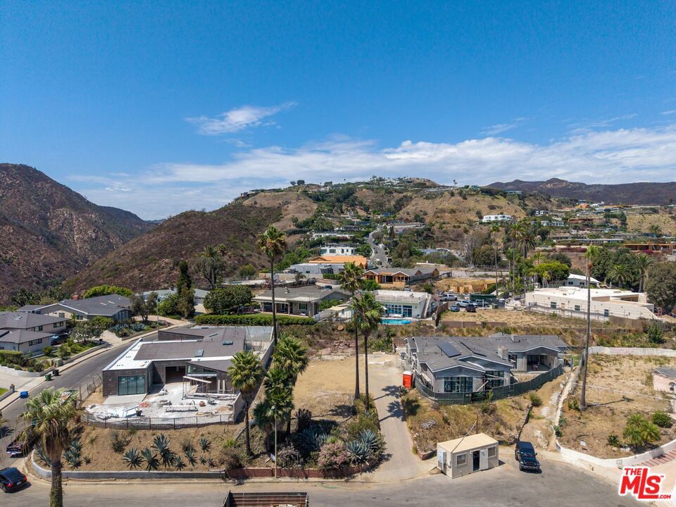 16915 Enchanted Place
