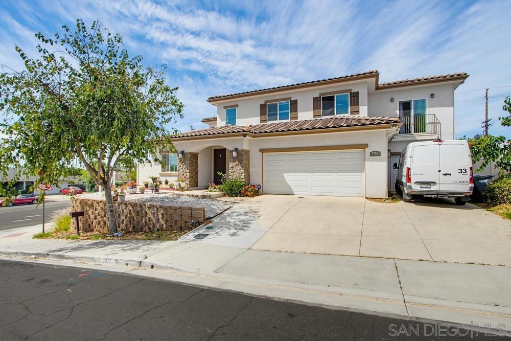 1675 FELICITA LANE