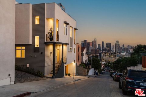 1124 W Panorama Way Los Angeles CA 90012