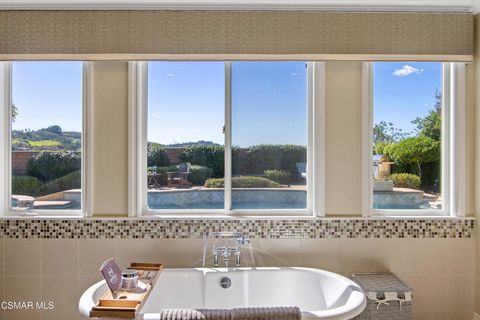 Tiny photo for 14158 Oneida Court, Moorpark, CA 93021 (MLS # 226000760)