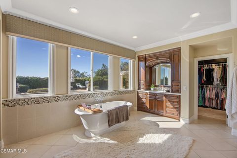 Tiny photo for 14158 Oneida Court, Moorpark, CA 93021 (MLS # 226000760)