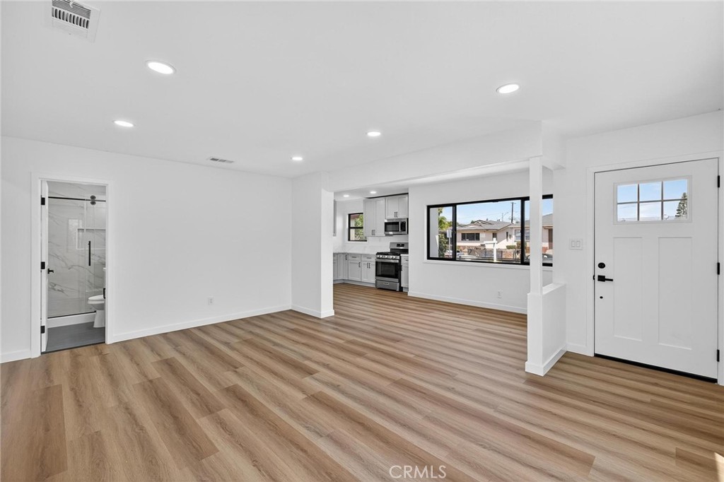 3834 W 116th Street