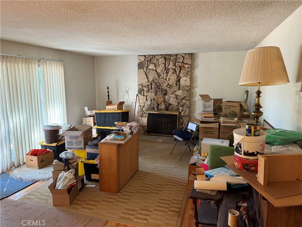 Photo of 9930 Aldea Avenue, Northridge, CA 91325 (MLS # SR25230839)