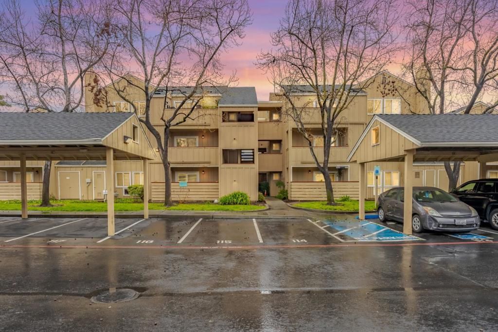listing image 130729449210825735866