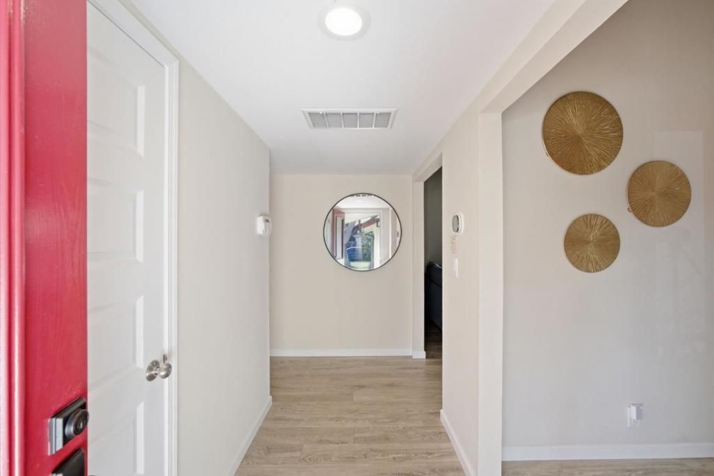 Photo of 1191 Carrie Lee Way, San Jose, CA 95118 (MLS # ML82037023)