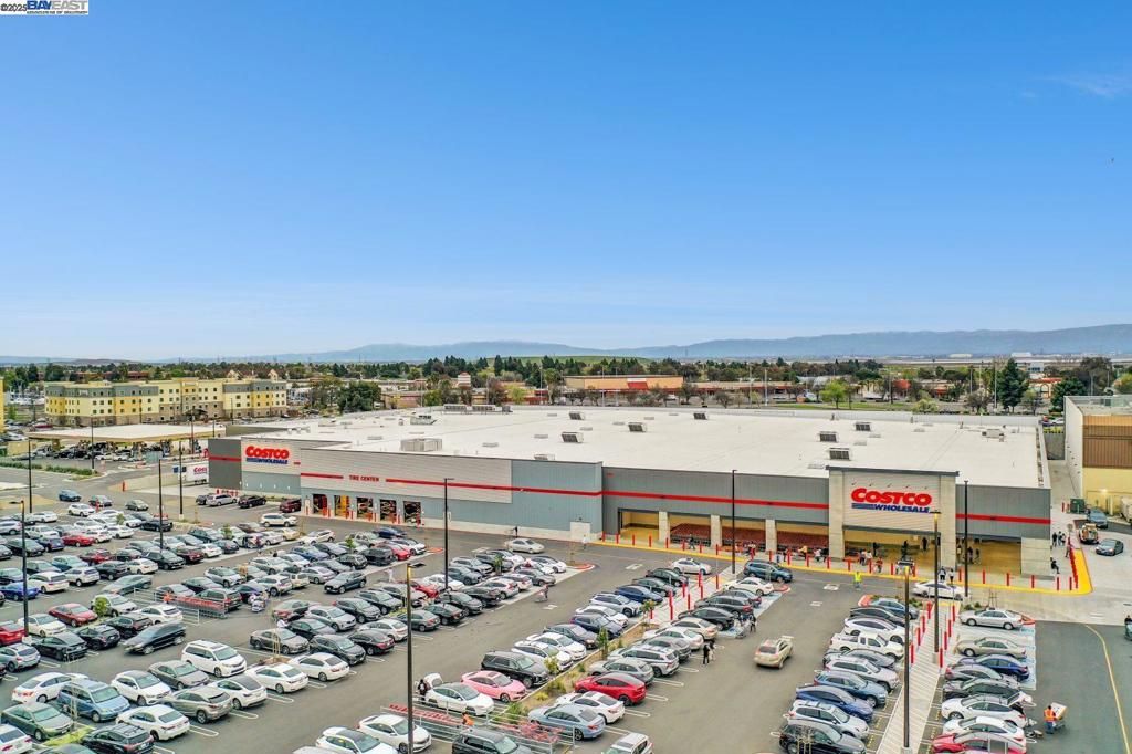 listing image 130720977246971270884