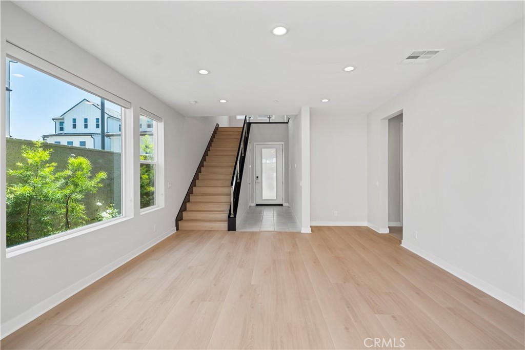 130 Parkland Alley