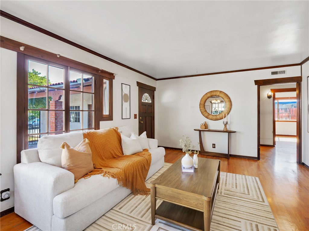 Properties 2 9655 Ardendale Avenue