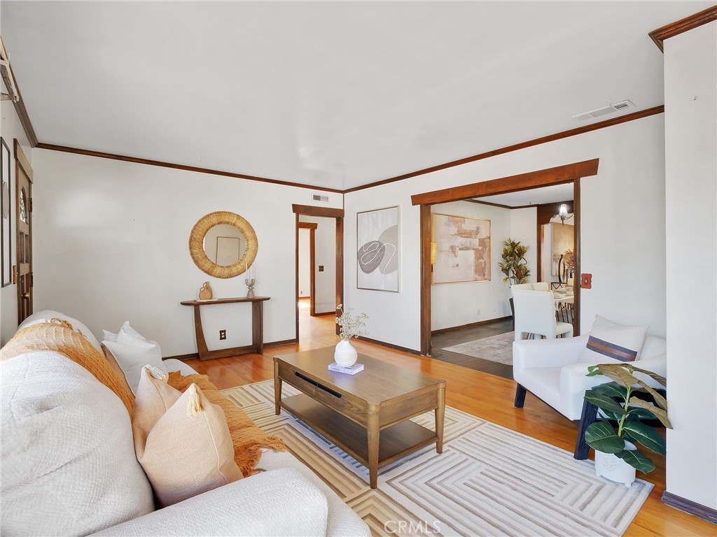 Properties 4 9655 Ardendale Avenue