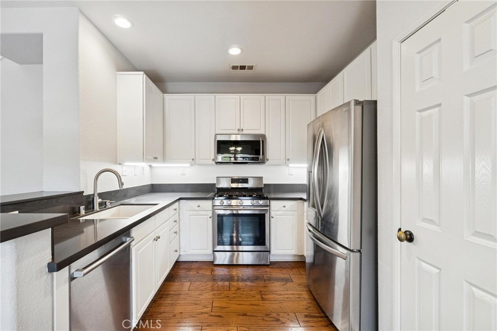 Windsor Collection (WNDSR) - Residential