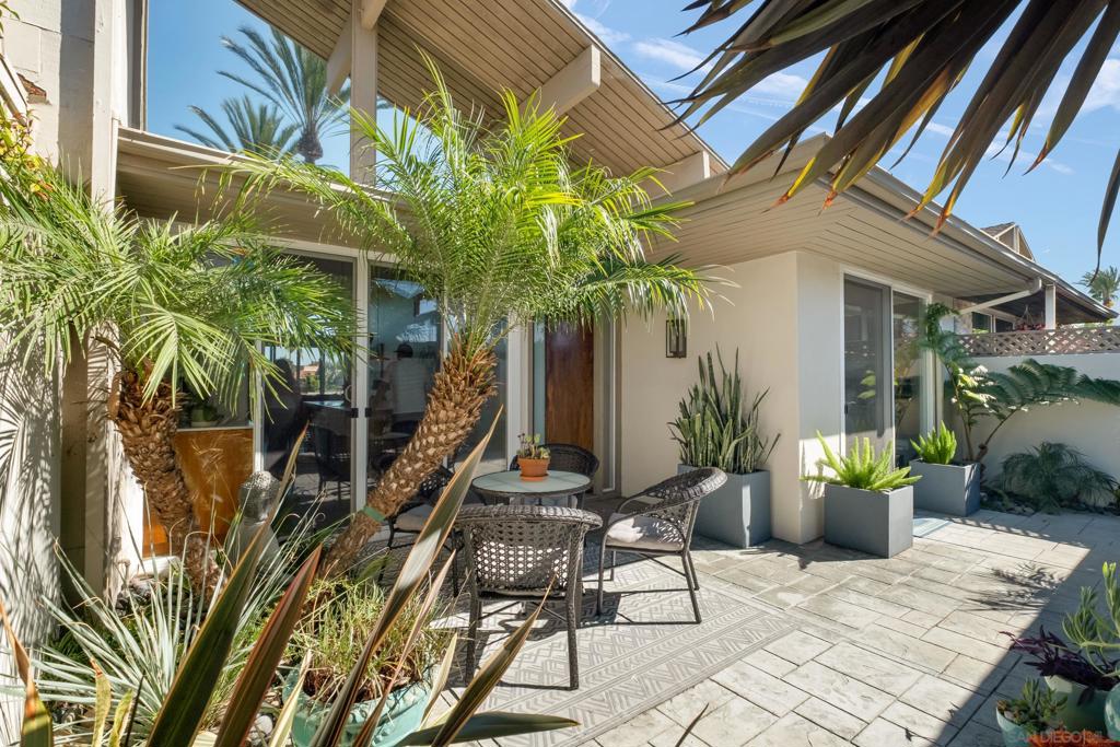 Rancho Santa Fe - Residential