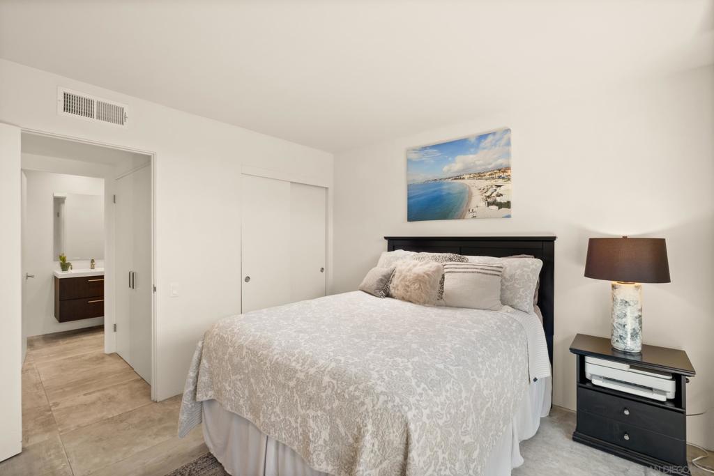 Rancho Santa Fe - Residential