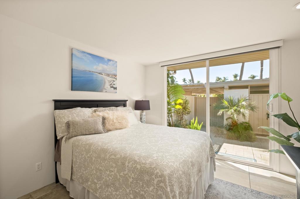 Rancho Santa Fe - Residential