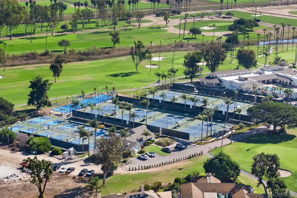 Rancho Santa Fe - Residential